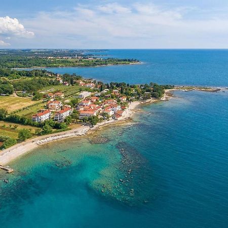 Charming Stone Cottage By The Sea Umag Exterior photo
